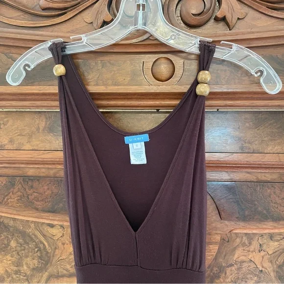 U-Knit Brown Stretchy Sleeveless V-neck Dress with Tie Waist - Picture 3 of 9